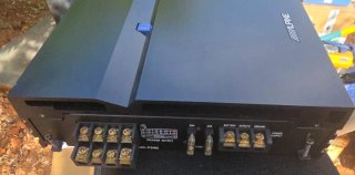 /1Subwoofer Pioneer TS-WX303 + Amplificador Alpine