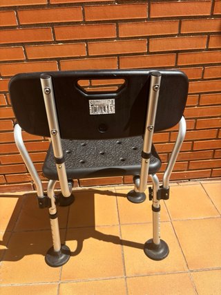 Silla de ducha con respaldo
