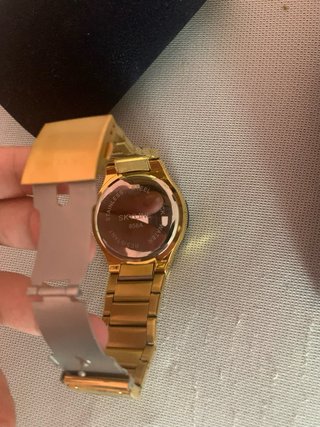 Reloj Skyline Dorado