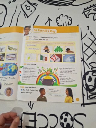 All about Us Now 3 Class Book (Spain)