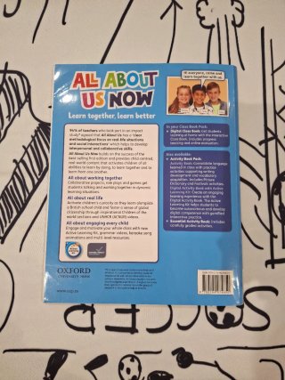 All about Us Now 3 Class Book (Spain)