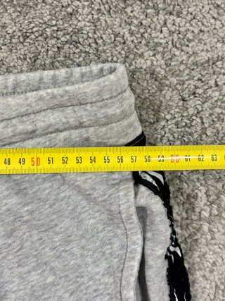 Pantalón Reebok jogger gris cinta logo XL