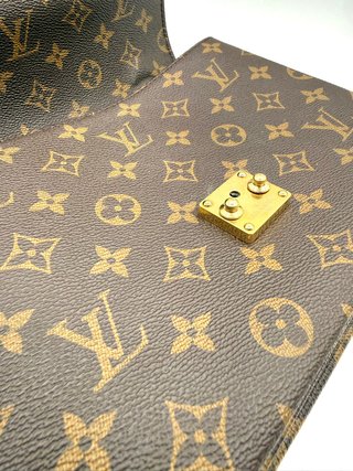 Bolso Louis Vuitton Pochette Métis Marrón Dorado