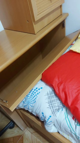 Mueble de habitación individual.