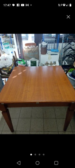 Tavolo allungabile in legno massello