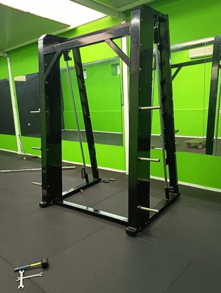 Máquina de gimnasio Smith