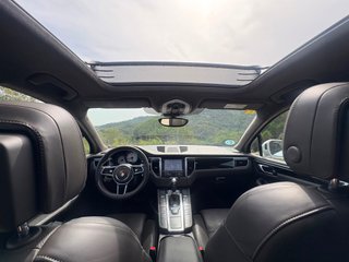 Porsche Macan TURBO