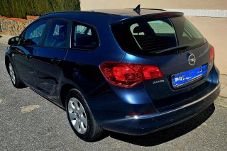 Opel Astra 2016