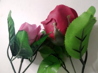 1 ROSA de jabón ,para decoración
