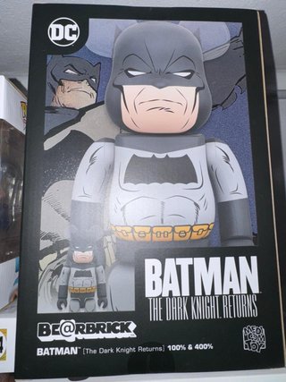 Bearbrick Batman The Dark Knight Returns 400%+100%