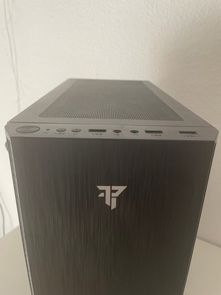 PC Gaming AMD Ryzen 3 3200G 16GB RAM