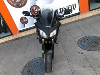 Honda CBF 600S Negra