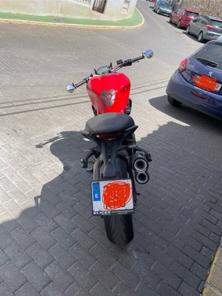 Ducati Monster 821