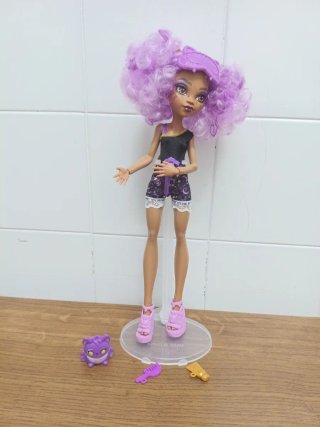 Monster High Clawdeen Pijama G3 + Accesorios