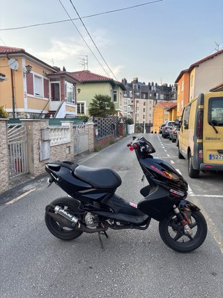 Yamaha Aerox 49cc Negra