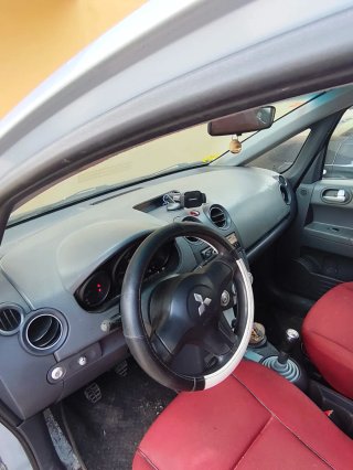 Mitsubishi Colt 2006