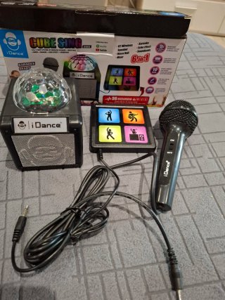 iDance Cube Sing Karaoke con Altavoz y Bola de Dis