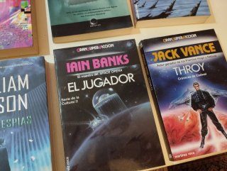 Lote de 8 libros de Ciencia Ficción