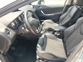 Peugeot 308 2012