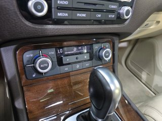 Volkswagen Touareg 2015