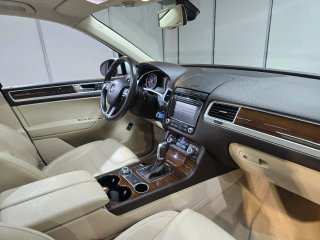 Volkswagen Touareg 2015