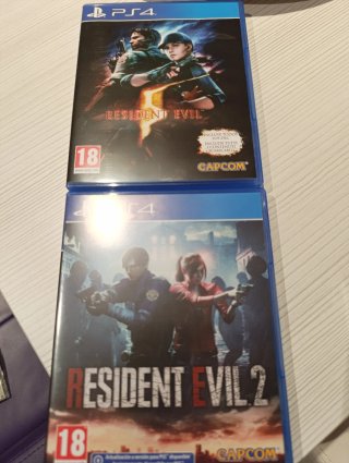 Resident Evil 2 y 5 PS4