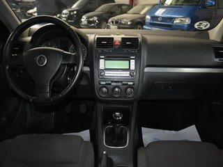 Volkswagen Jetta Advance 2.0 TDI 103 kW (140 CV)