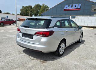 Opel Astra 2016