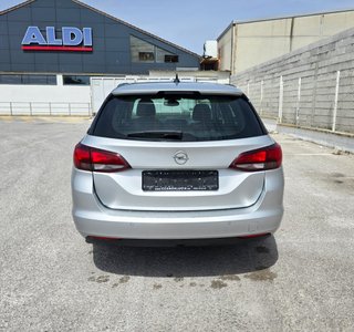 Opel Astra 2016