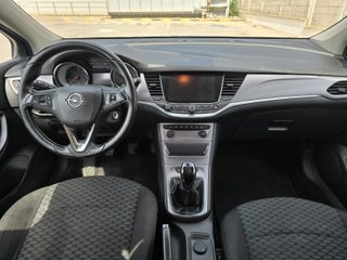 Opel Astra 2016