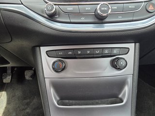 Opel Astra 2016