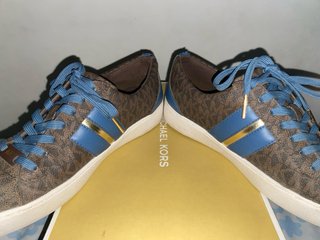 Zapatillas Michael Kors Marron/Azul, caja original