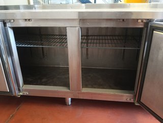 Bajo mostrador refrigerado 4 puertas segundamano