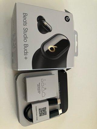 Auriculares Beats Studio Buds+