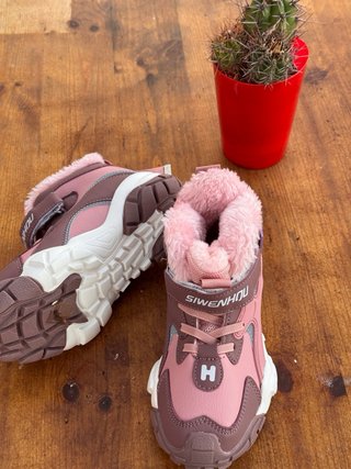 Botas niña invierno rosa · talla 33 · NUEVAS