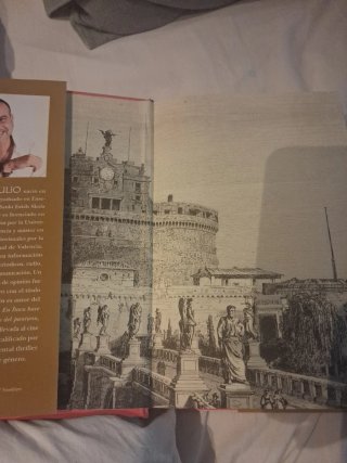 En el nombre del poder