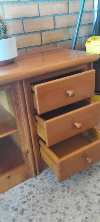 Mueble de pino macizo 210x64x43cm