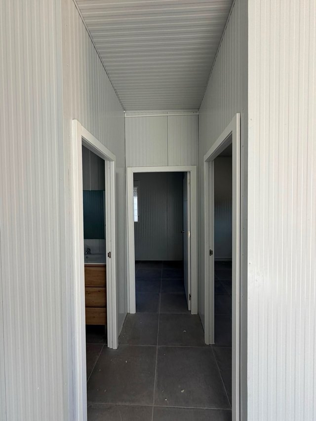 Casa a estrenar barata panel sándwich
