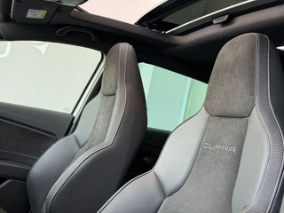 Seat León 2.0 TSI 213kW DSG-7 Cupra Carbon Edition