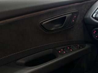 Seat León 2.0 TSI 213kW DSG-7 Cupra Carbon Edition
