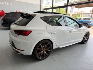 Seat León 2.0 TSI 213kW DSG-7 Cupra Carbon Edition