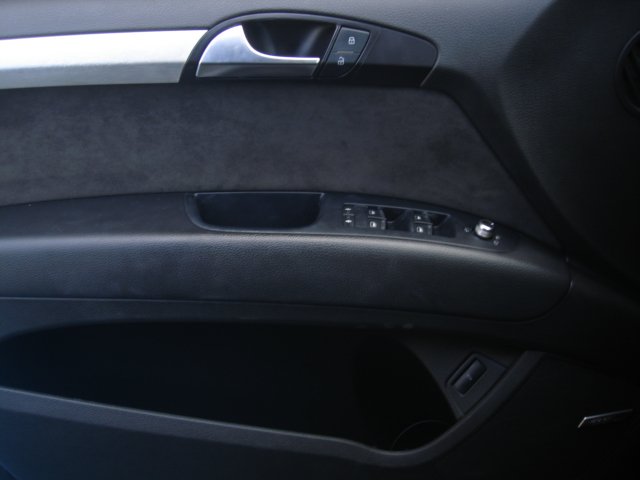 Audi Q7 2011