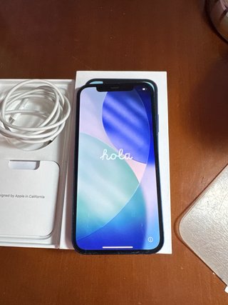 iPhone 12 128GB Azul Marino + Cargador