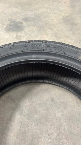 Neumáticos Pirelli circuito pocas vueltas
