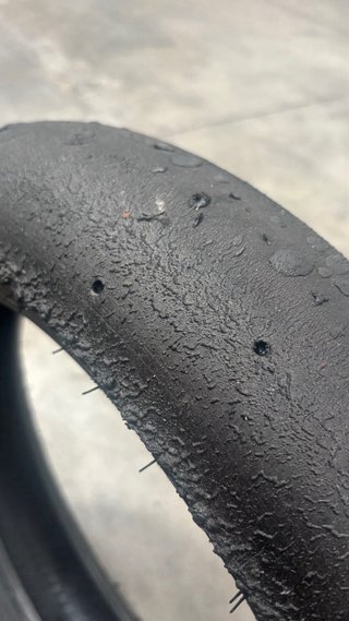 Neumáticos Pirelli circuito pocas vueltas