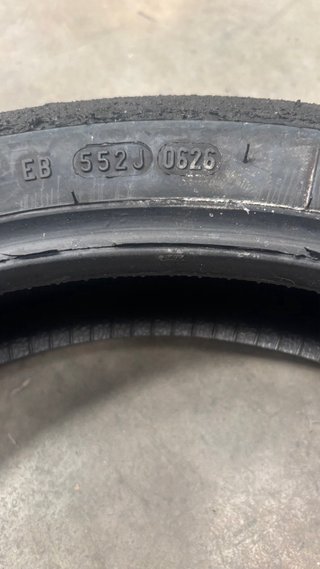 Neumáticos Pirelli circuito pocas vueltas