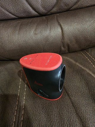 NO NEGOCIABLE Nivel Láser Leica Lino L2