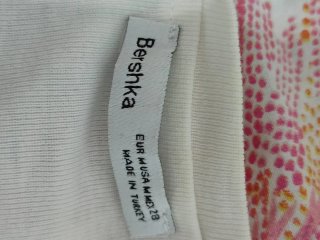 Top fruncido blanco estampado