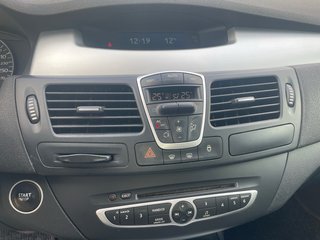 Renault Laguna 2.0 dci 150 cv