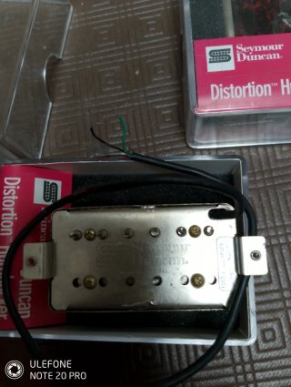 Seymour Duncan Dstrn